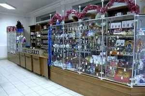 Мебель для магазинов